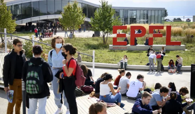 சுவிஸில் வெளிநாட்டு